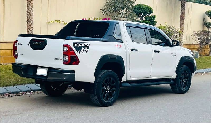 TOYOTA HILUX ROCCO MODEL REGISTERED 2023 INVOICE  2023 1