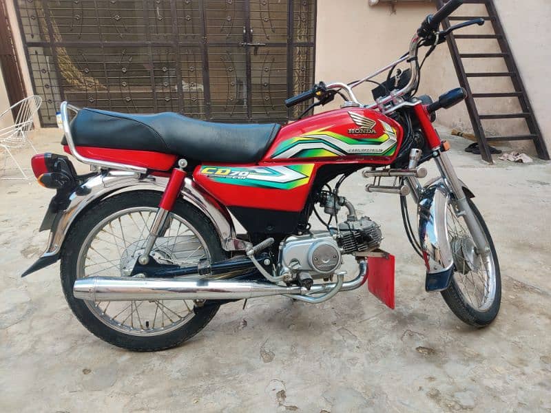 Honda CD 70 - 2023 Model | Almost New | One-Handed Use , Wadi e Soon 3