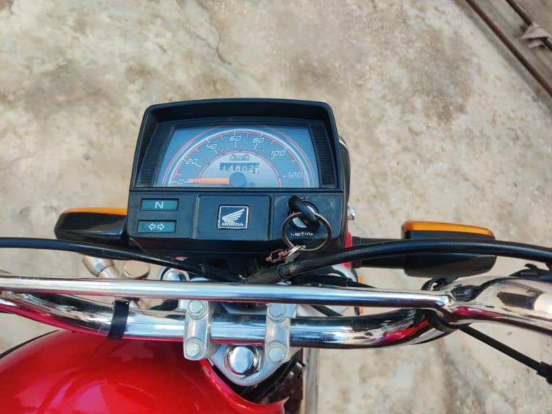 Honda CD 70 - 2023 Model | Almost New | One-Handed Use , Wadi e Soon 6