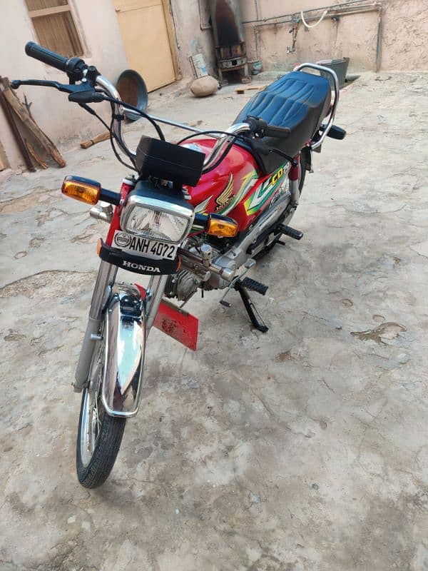 Honda CD 70 - 2023 Model | Almost New | One-Handed Use , Wadi e Soon 8