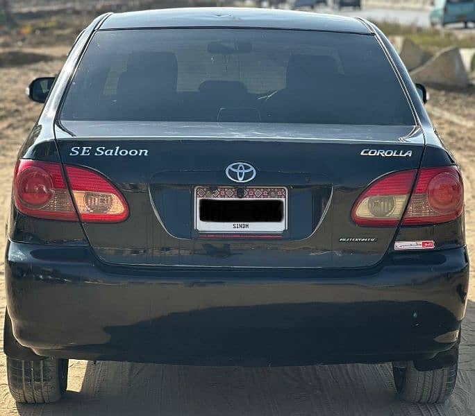 Toyota Corolla Se Saloon Automatic 4