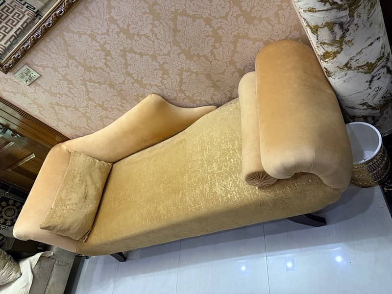 Elegant Golden Couch – Luxurious & Comfortable 3