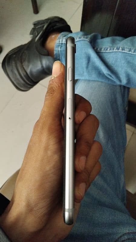 I phone 6 32 gb non pta like brand new condition for sale 2