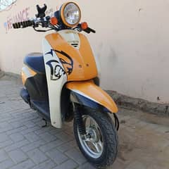 Honda scooty