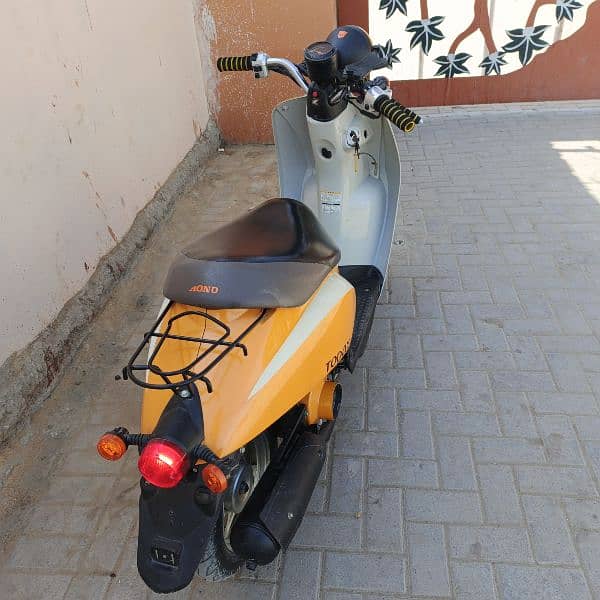 Honda scooty 9