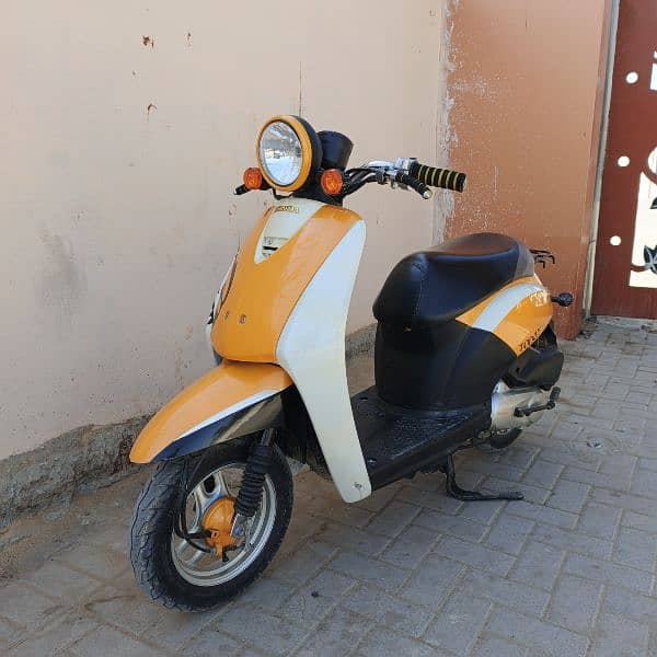 Honda scooty 11