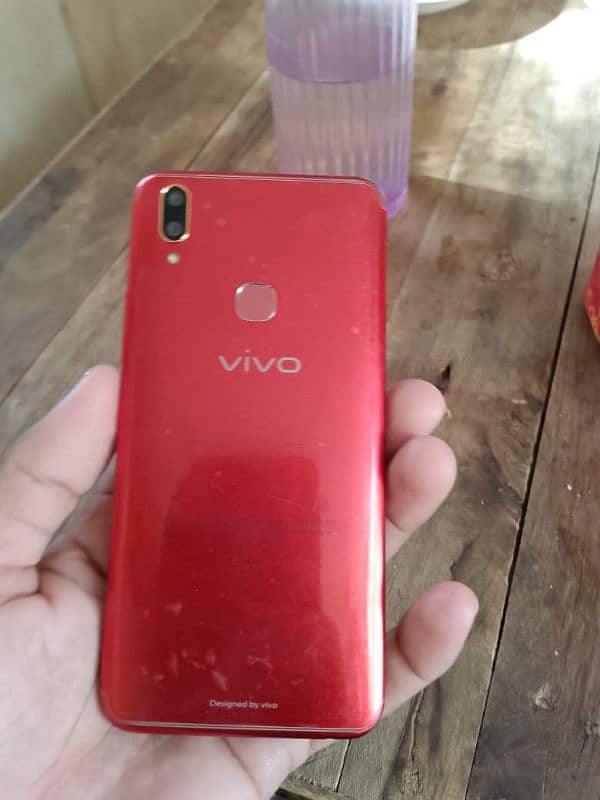 Infinix smart 5 2/32  vivo y85 4/ 64 7