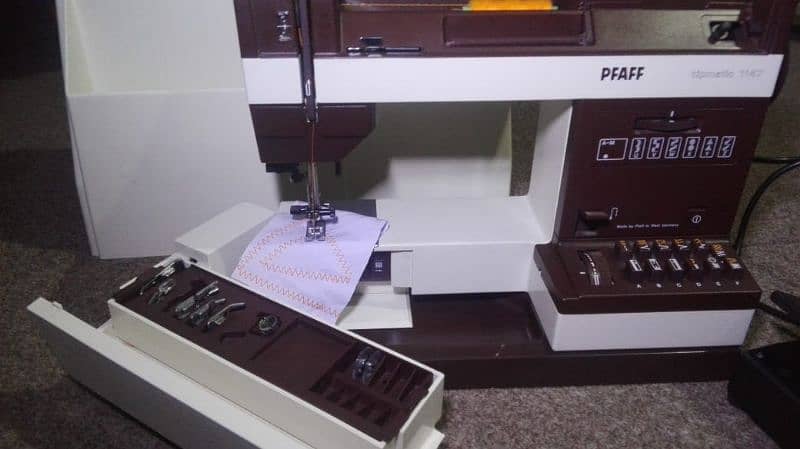 Paffaf embroidry sewing masheen 4