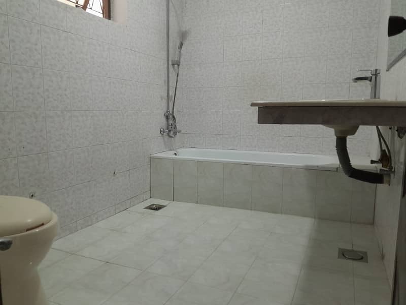 F-11 Beautiful Location Size 666/Yrds Real pics Lower Ground 3Besroom Tiled Flooring For Rent 13