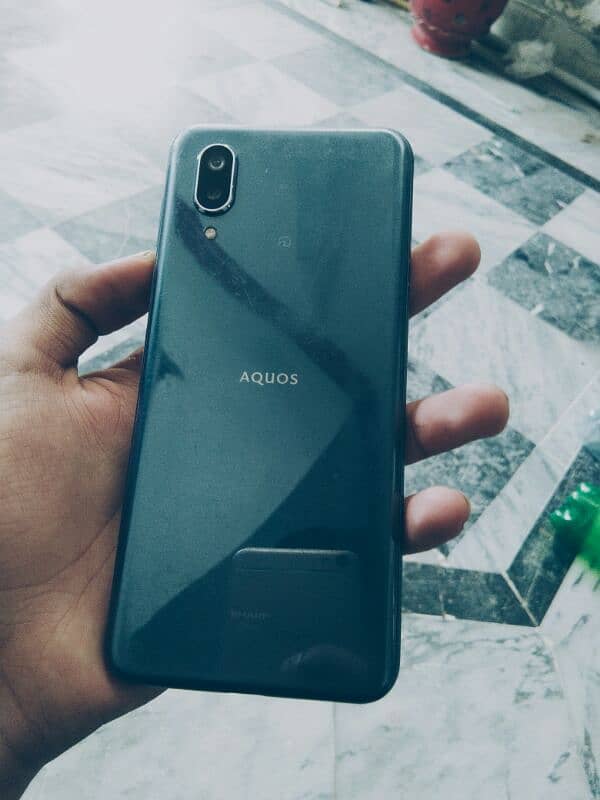 Aquos sense3 plus 4/64 non pta 0