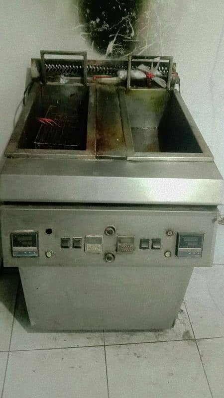 Frayer and Burger Shawarma counter. All material available. 4