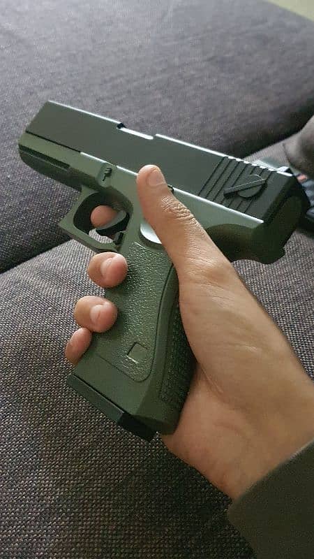 airsoft glock g17 gun 4