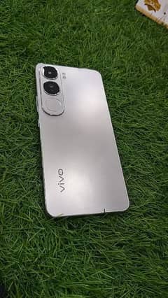 Vivo Y200 Urgent For Sale 0//3//1//3//6/4/5/3/7/3/9