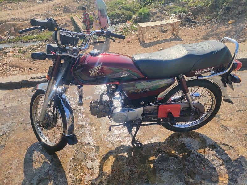 Honda 70 2022 model 10/10 condition 5