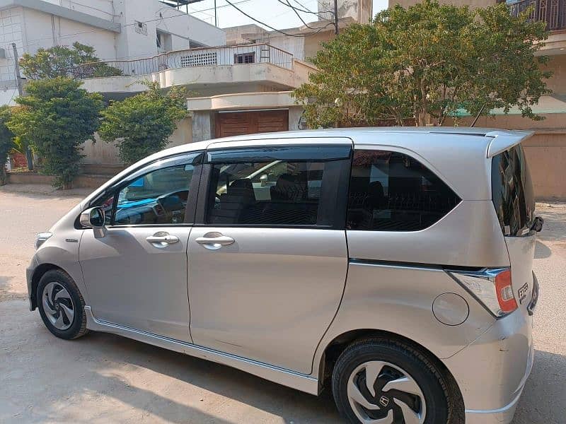 Honda Freed 2016 2