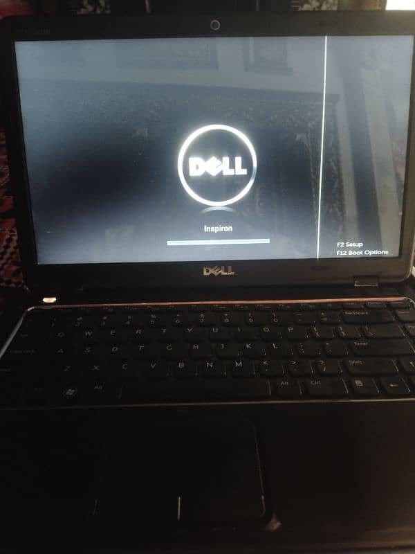 Dell 4 gb ram 128gb mambri laptop 1