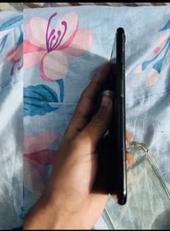 iphone 7plus 128 gb pta all ok 03294557668