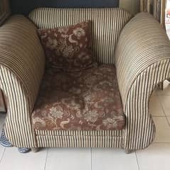 3 Seater plus 2 single sofa set with centre table