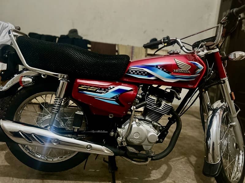 HONDA 125 2024 MODEL LUSH CONDITION 10/10 1