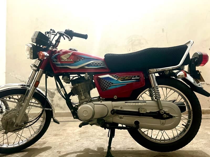 HONDA 125 2024 MODEL LUSH CONDITION 10/10 2