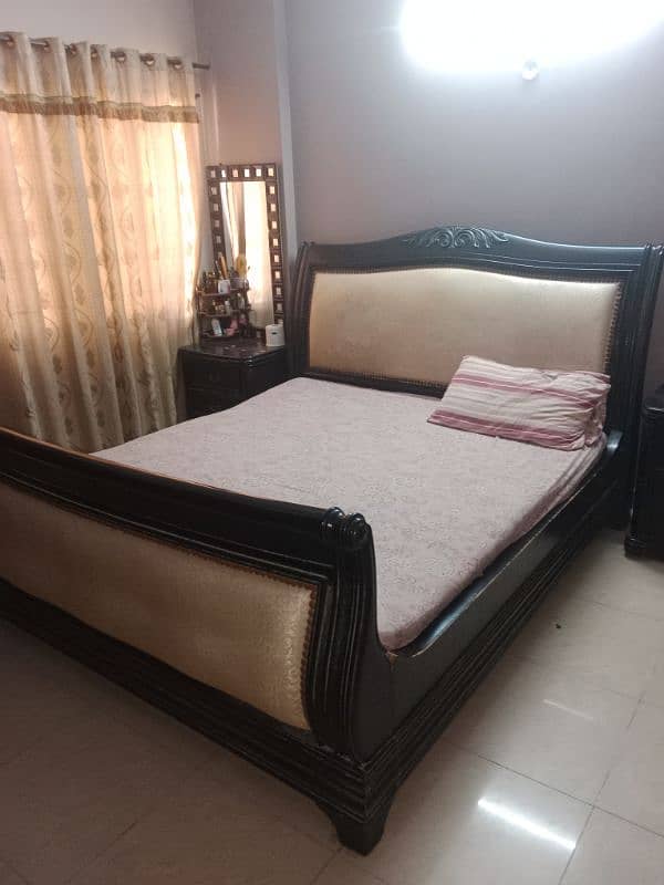 kING SIZE BED 2