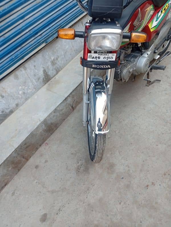 HONDA CD 70 totally genuine urgently sale 2