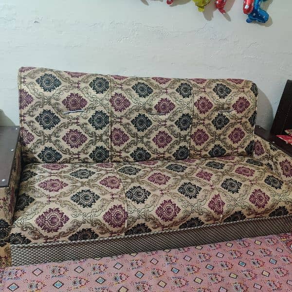 sofa set 5 seater in good condition 1