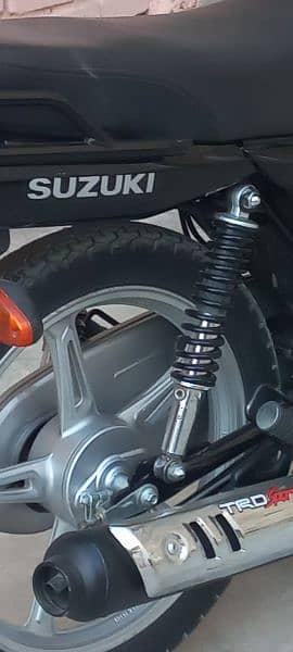 Suzuki GD 110s 6