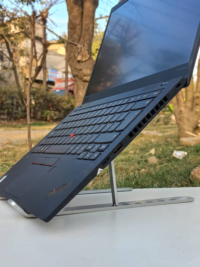 lenovo x1 carbon core i5 8th gen 16gb ram | Touch Screen | UltraSlim 11