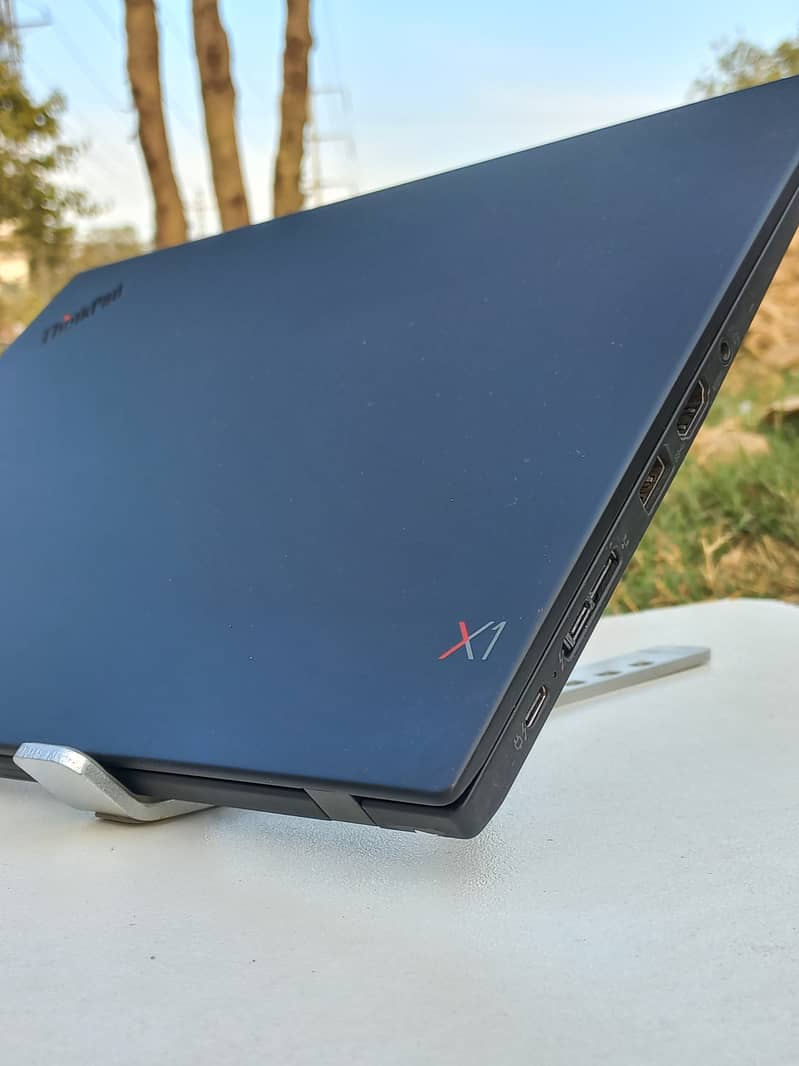 lenovo x1 carbon core i5 8th gen 16gb ram | Touch Screen | UltraSlim 15