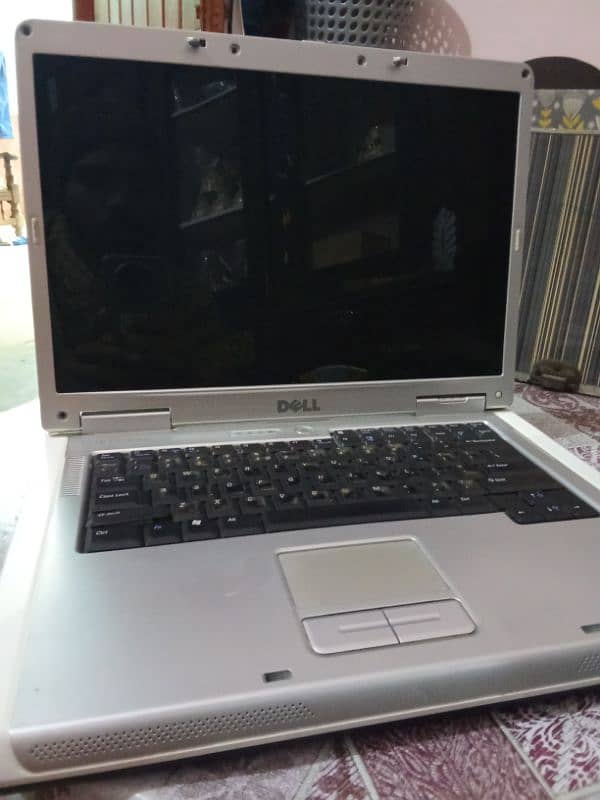 Dell laptop 3