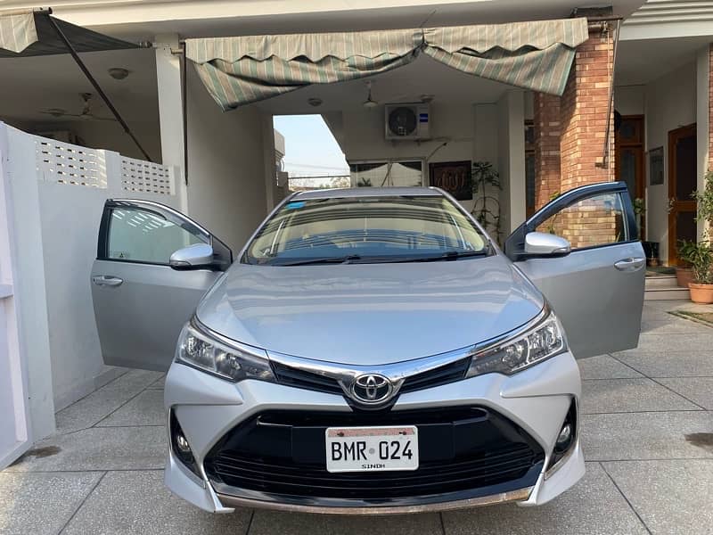 Toyota Corolla GLI Automatic 2018 19