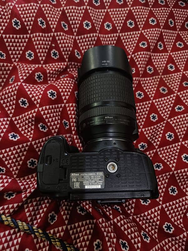 Nikon D5300 + 18-140mm Lens, Original Battery & Charger for Sale 2