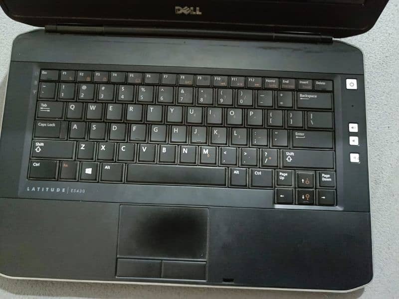 latitude E5430 1