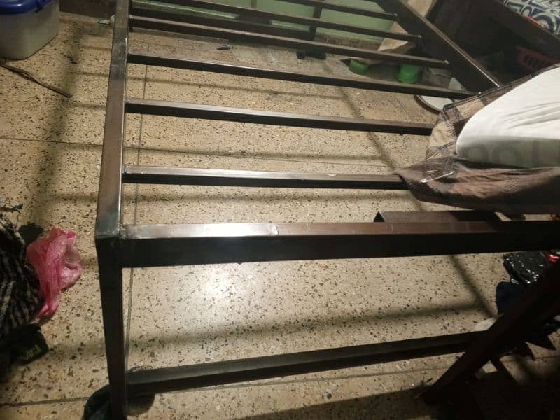 iron bed urjent sale 1