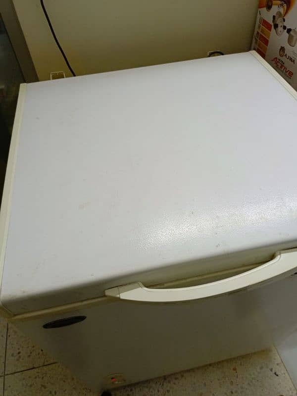 Waves Freezer For sale 3