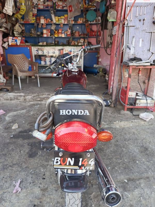 Honda CG 125 7