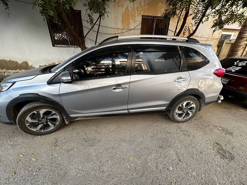 Honda BR-V 2022 10