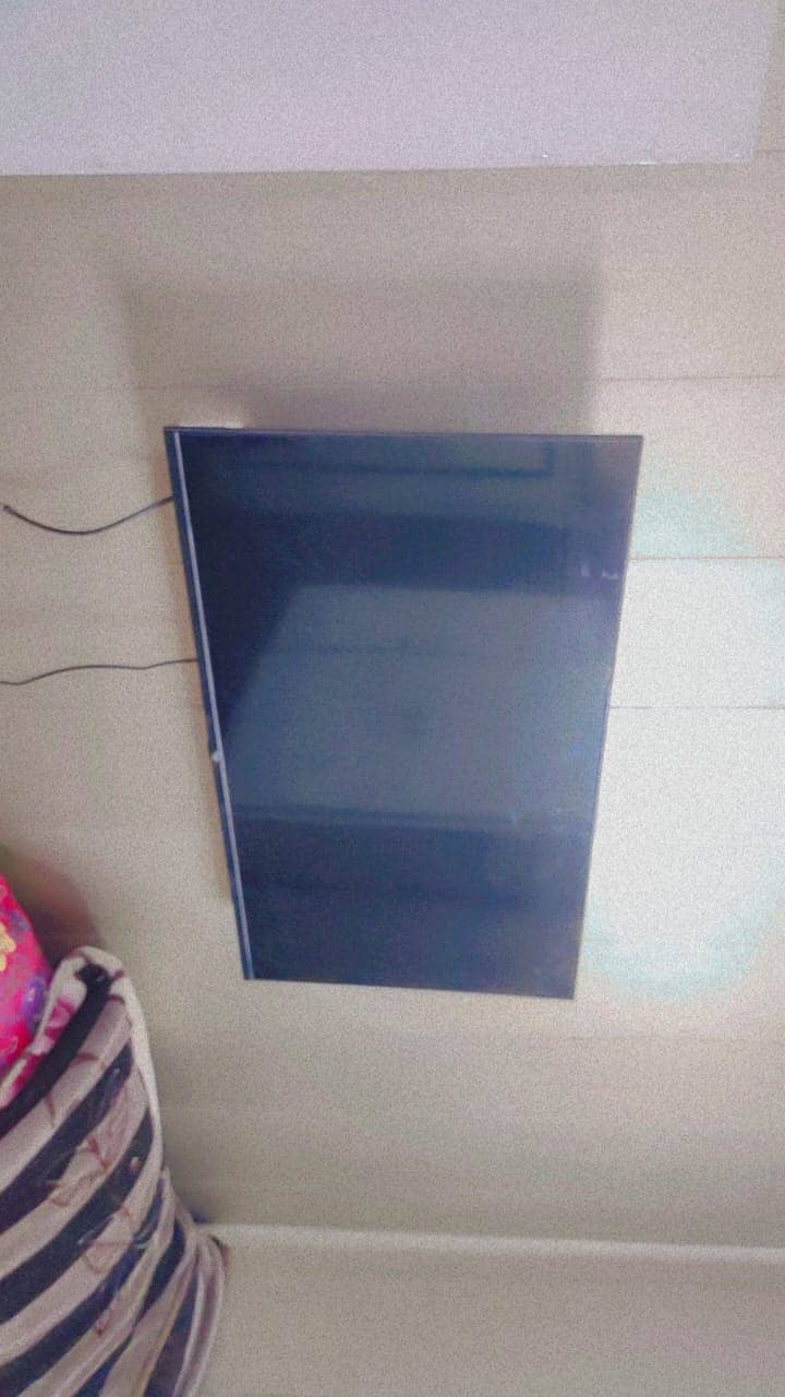 ITEL 43 inch Ultra HD 1