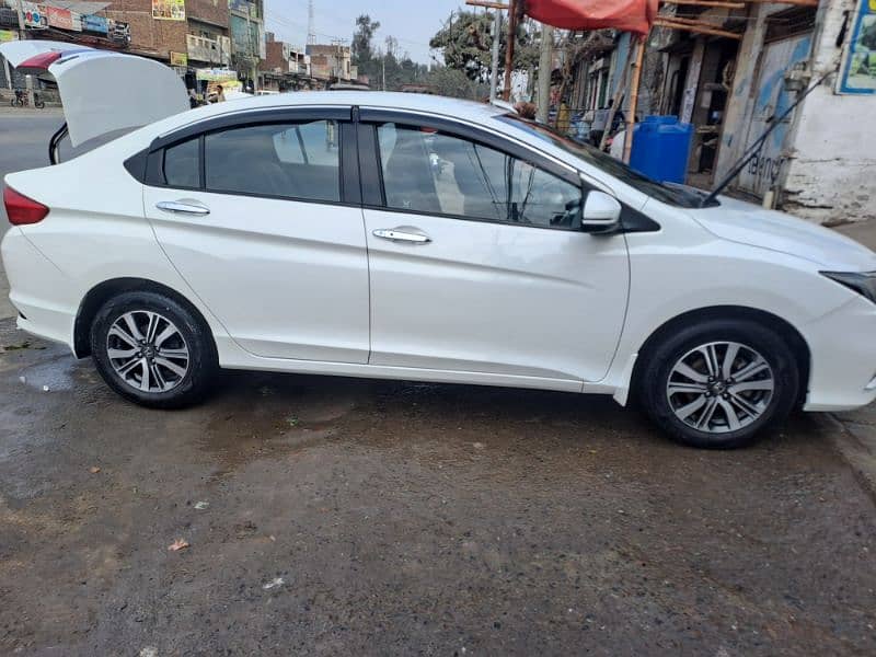 Honda City IVTEC 2021 13