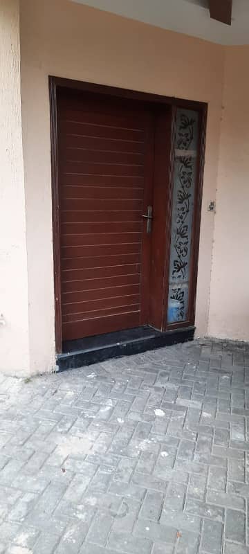 05MARLA DOUBLE STORY HOUSE AVAILABLE FOR SALE AT PRIME LOCATION IN KHAYABAN-E-AMIN N BLOCK 4