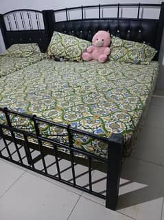 King size Bed with Matress