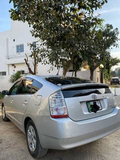 Toyota Prius 2008 Model 2013 import full option