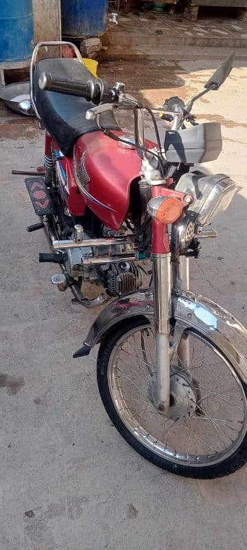 honda 70 bike 2