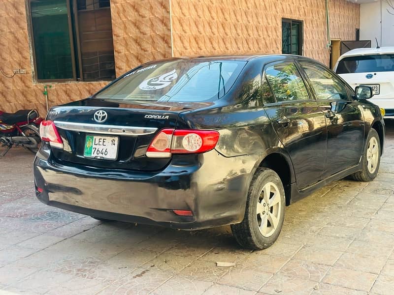 Toyota Corolla home used car in excellent condition 2