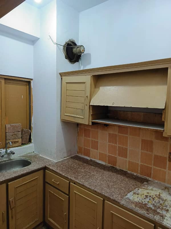 2 Bedroom Flat For Rent In G-13 2