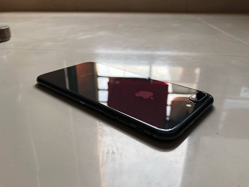 Totally Genuine iPhone 8Plus 64gb Grey PTA Approved 2