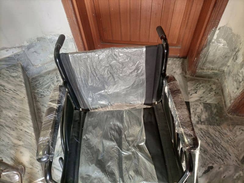 Almost New Condition wheel chair for sale 3