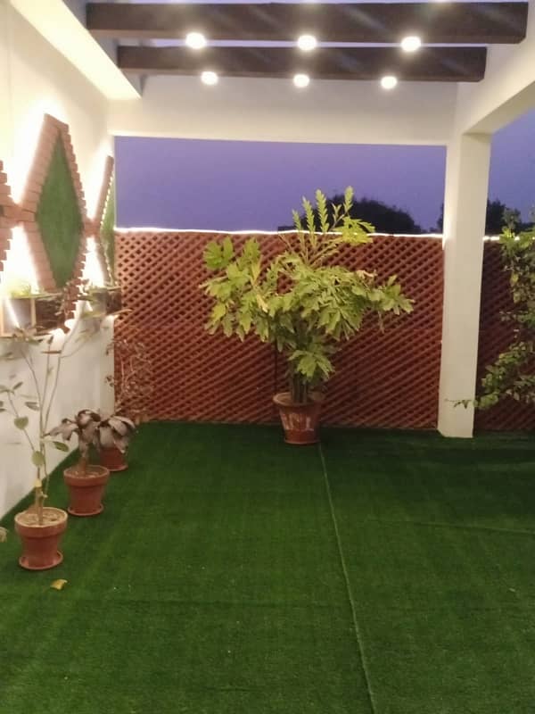 Kanal Upper Portion Facing park For Rent Wapda Town 9