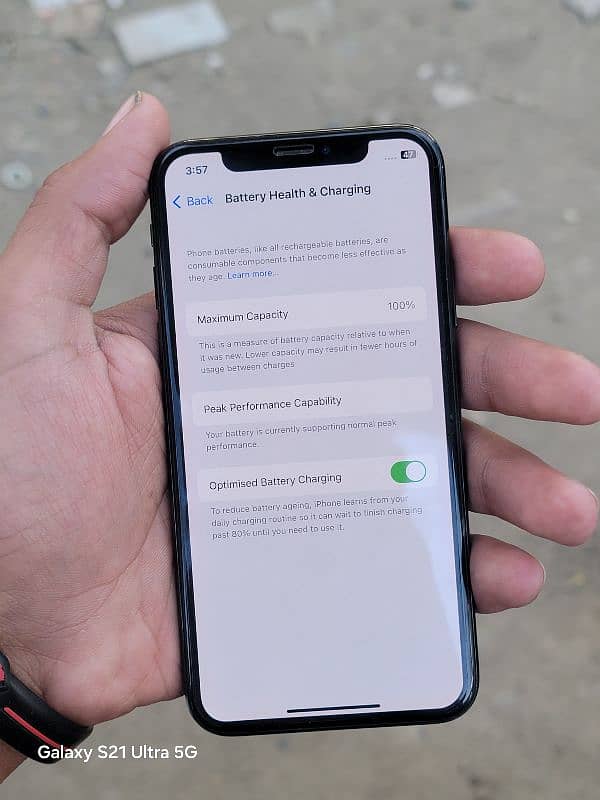 iPhone X 256GB APROVEd 4